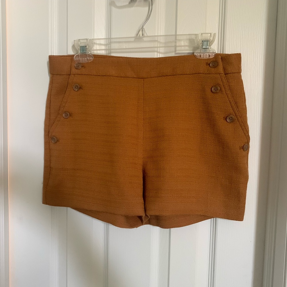 NWT!! Banana Republic Shorts | Size 8